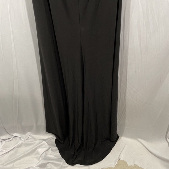 NEW $288 La Femme [ 8 ]‎ Ruched Jersey Trumpet Gown in Black - Picture 11 of 12